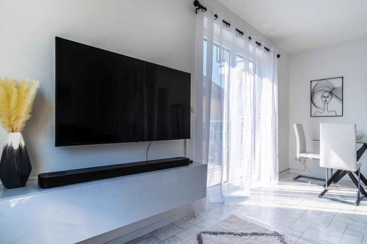 Arbeitsplatz, Balkon, Tiefgarage Naehe Neue Messe Apartment ไลป์ซิก ภายนอก รูปภาพ