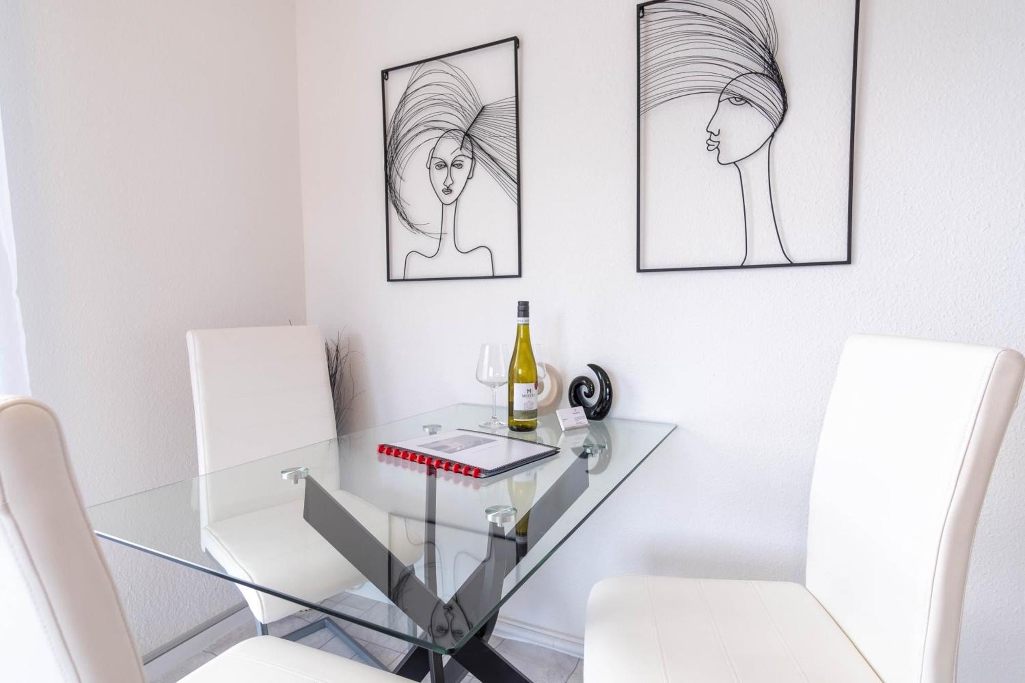 Arbeitsplatz, Balkon, Tiefgarage Naehe Neue Messe Apartment ไลป์ซิก ภายนอก รูปภาพ